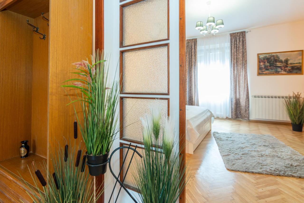 Apartments Virna Опатія Екстер'єр фото