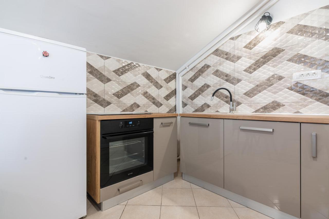 Apartments Virna Опатія Екстер'єр фото